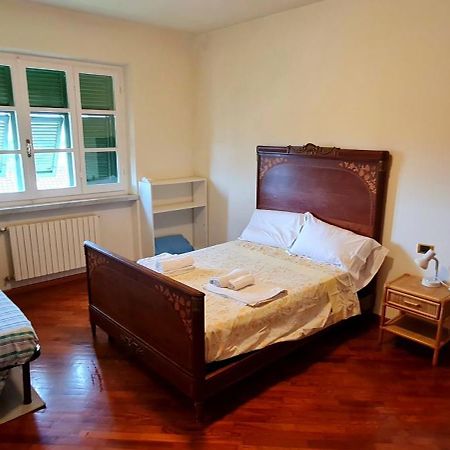 Casa Vacanza Da Menan Castelnuovo Magra Exteriör bild